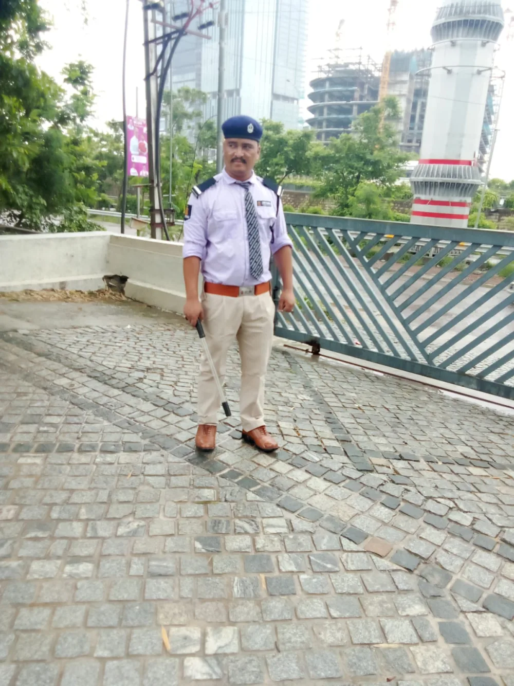 SafetyWall guard on roving patrol